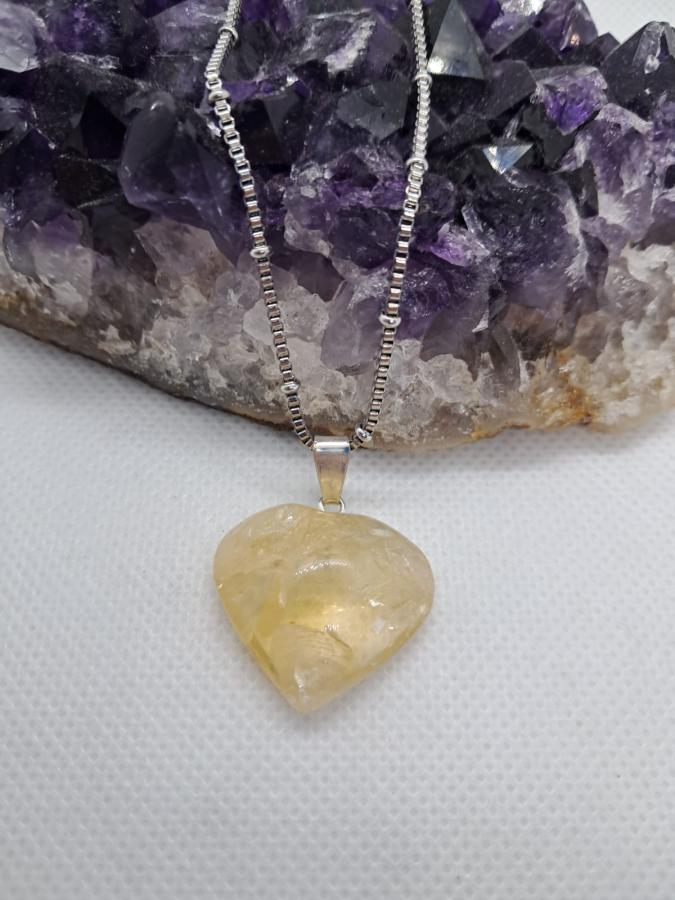 Dije Corazón Citrino con Cadena Gruesa de Acero
