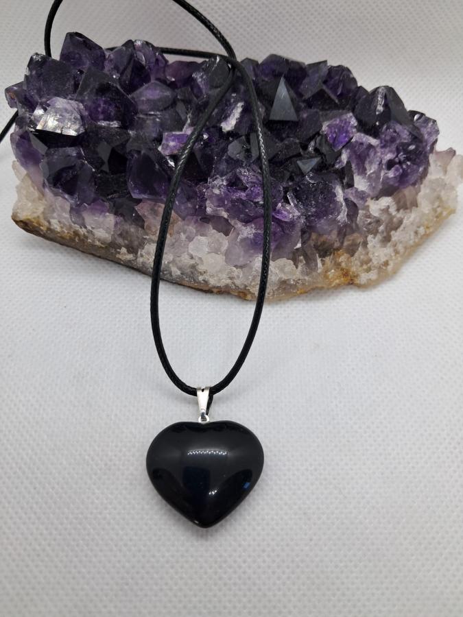 Dije Corazón Obsidiana GG con Cordón Negro